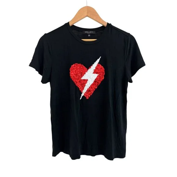 Romeo & Juliet Black Short Sleeve T-Shirt Top Sequin Heart Lightning Bolt Size S - Picture 1 of 9